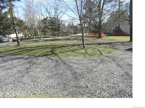 4th image of 50 Golfview Dr