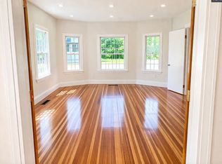 67 Old Amherst Rd #1A, Sunderland, MA 01375