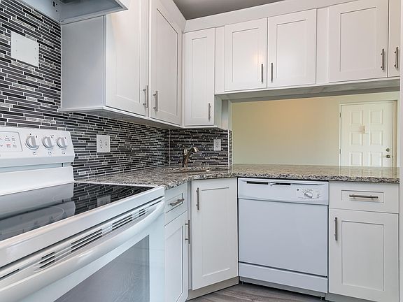 5th image of 614 Sea Pine Way APT E1