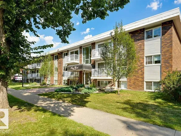 10225 117th St NW #106, Edmonton, AB T5K 1X7