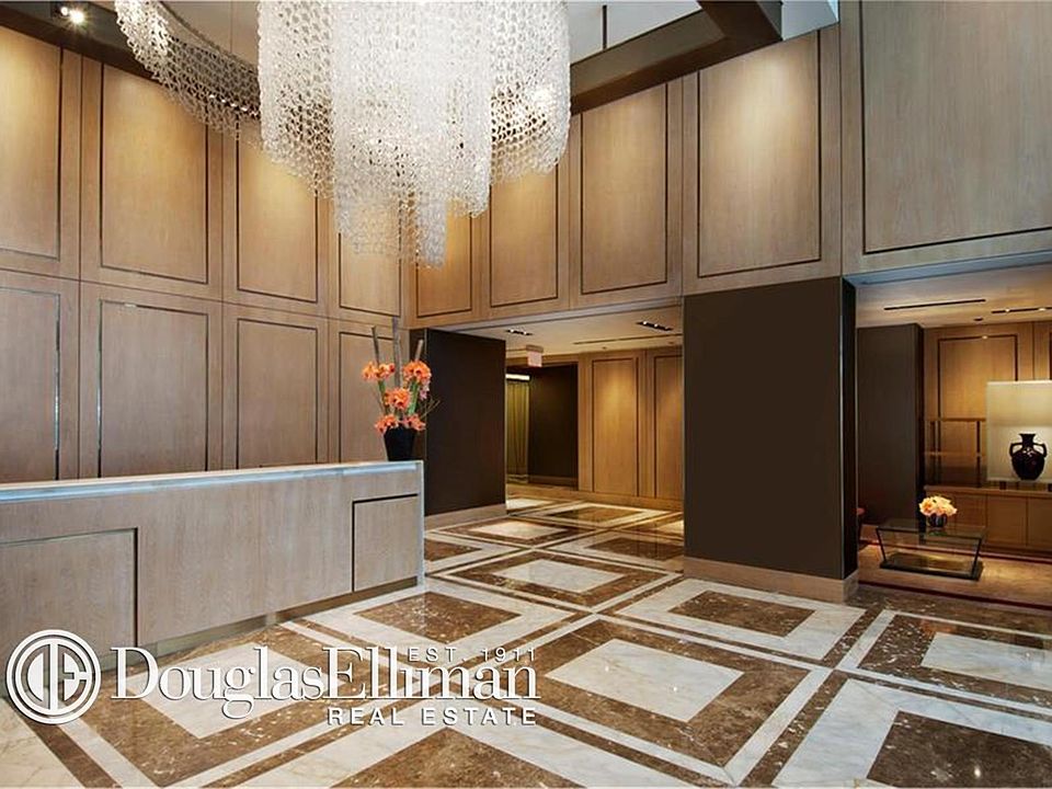 2nd image of 250 E 53rd St APT 304