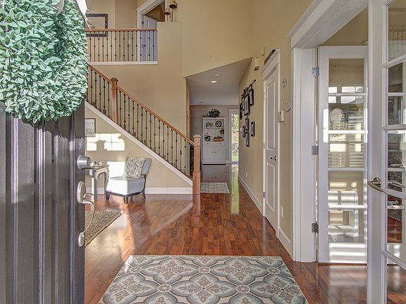 4th image of 4102 SE 162nd Ct