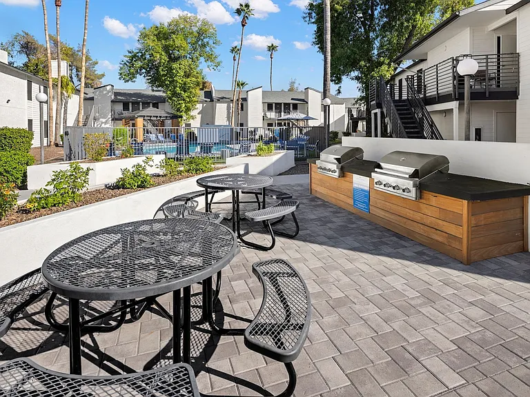 Jade Ridge Apartments — Photo 41