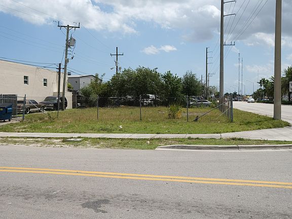 4th image of 2301 S State 7 Road