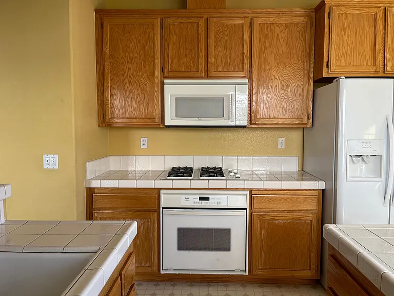 9026 Windsor Rd — Photo 7