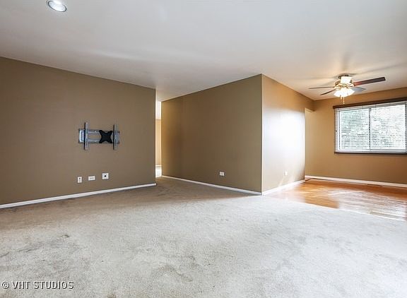 3rd image of 2318 Vista Dr