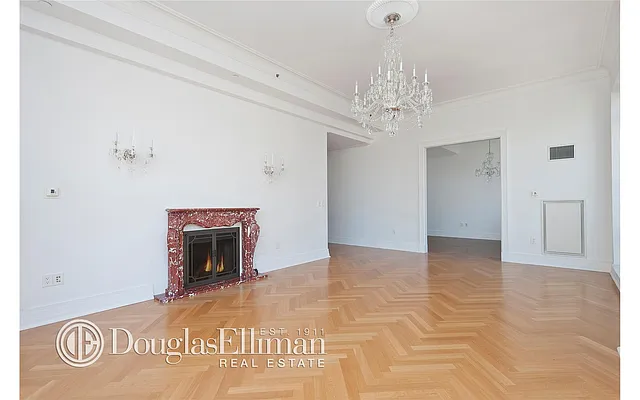 Rented by Douglas Elliman | media 16