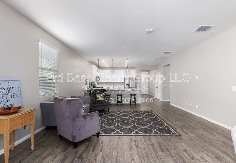 21242 W Wilshire Dr — Photo 16