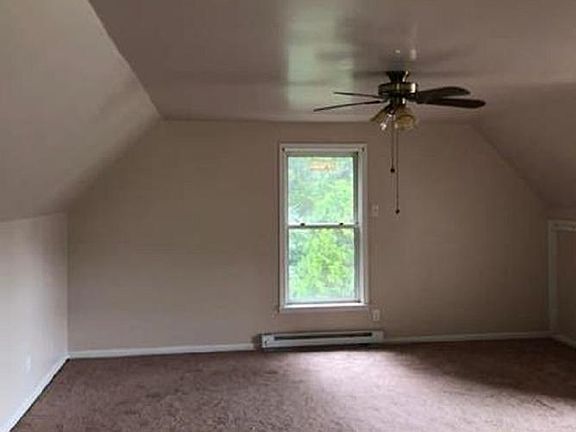 2nd image of 725 N Wade Blvd