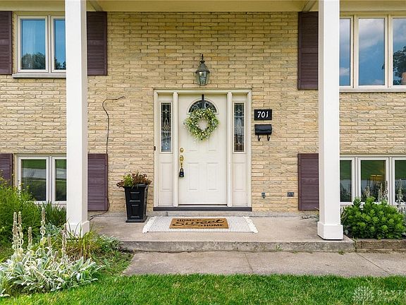 2nd image of 701 Silverleaf Dr