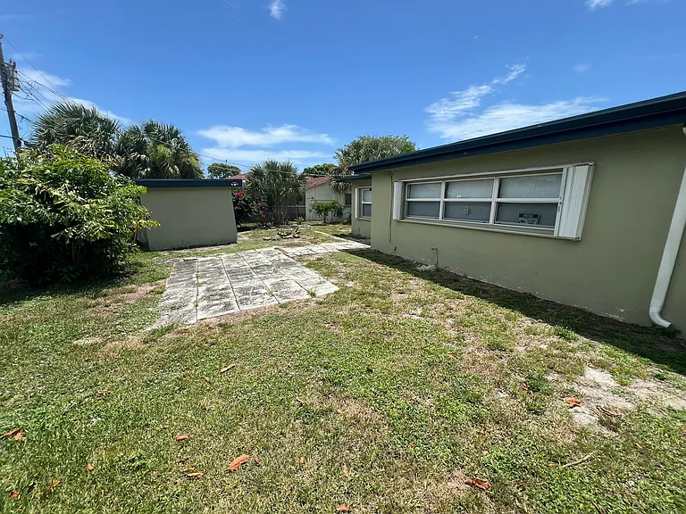 603 Clear Lake Ave — Photo 12