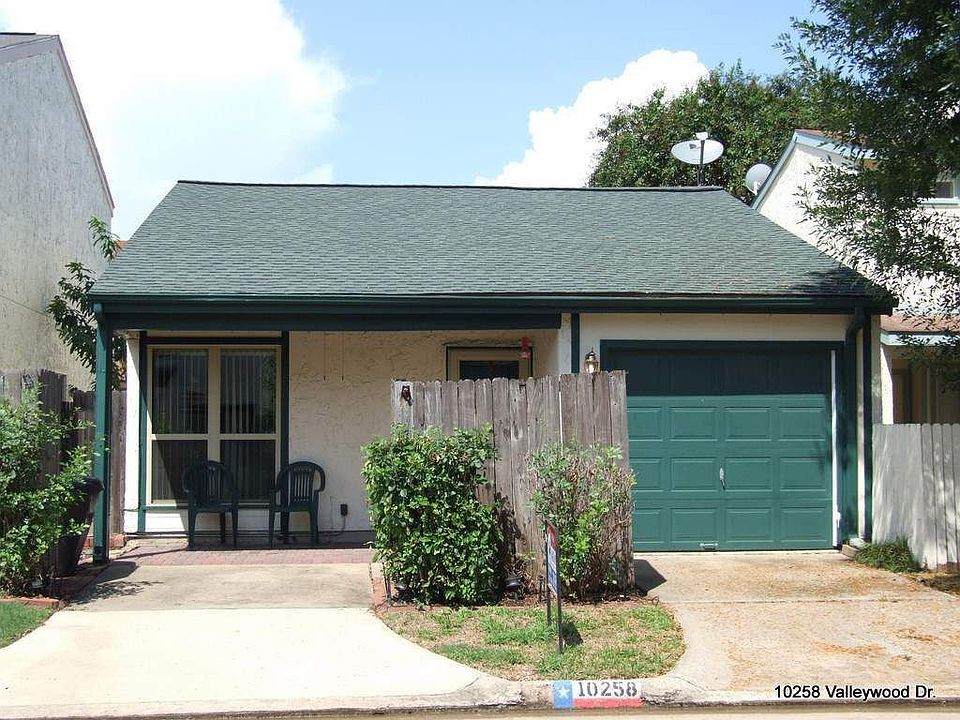 1st image of 10258 Valleywood Dr