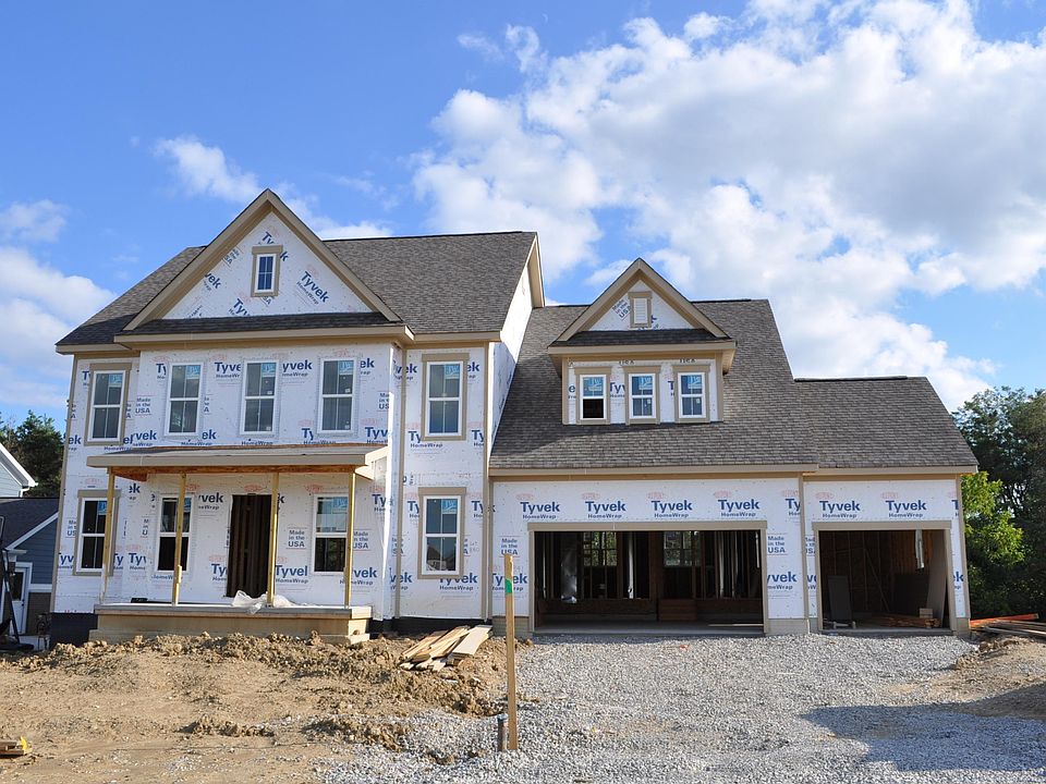2nd image of 7941 Wren Wood Dr