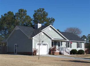 175 Core Rd, Richlands, NC 28574