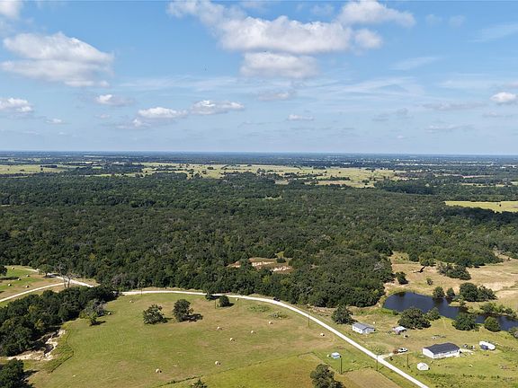 5th image of 332 County Road 691