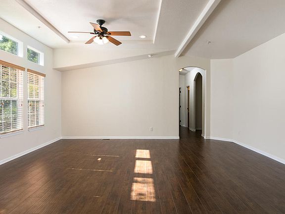 4th image of 2 Margarita Ave #209