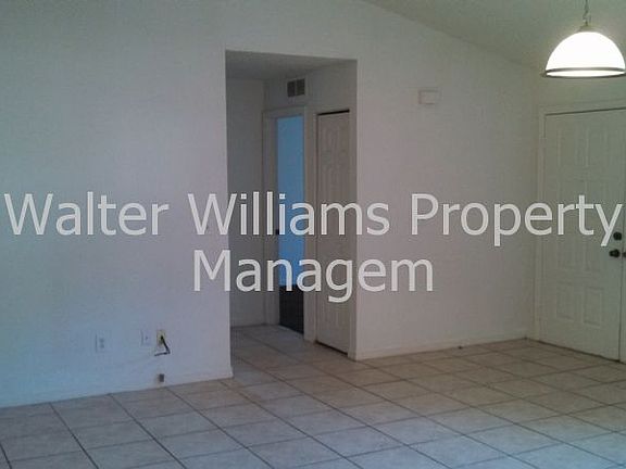 2nd image of 26 Puritan Ln