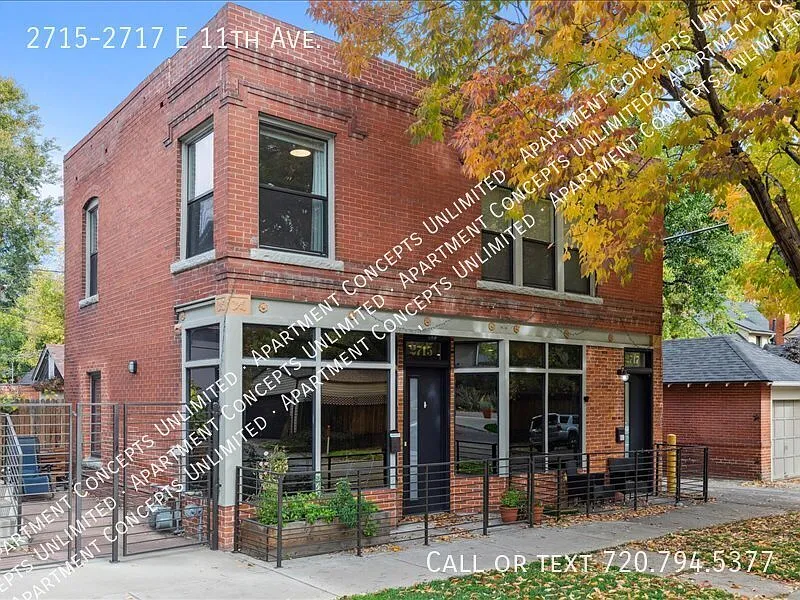 2715-2717 E 11th Ave