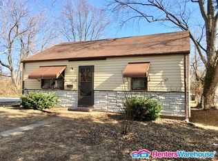 302 Mueller Ave, Saint Louis, MO 63135