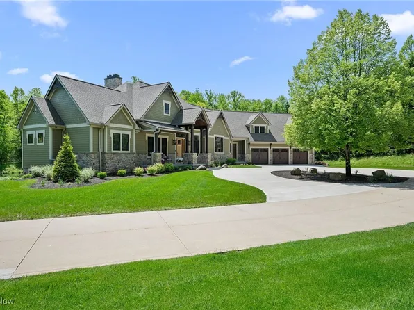 2524 W Streetsboro Rd, Peninsula, OH 44264