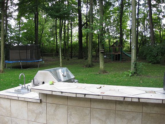 2nd image of 2999 Southfield Dr