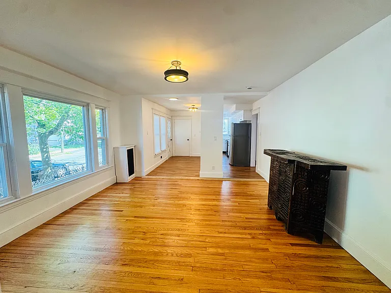 1083 Sumner Ave #1 — Photo 10