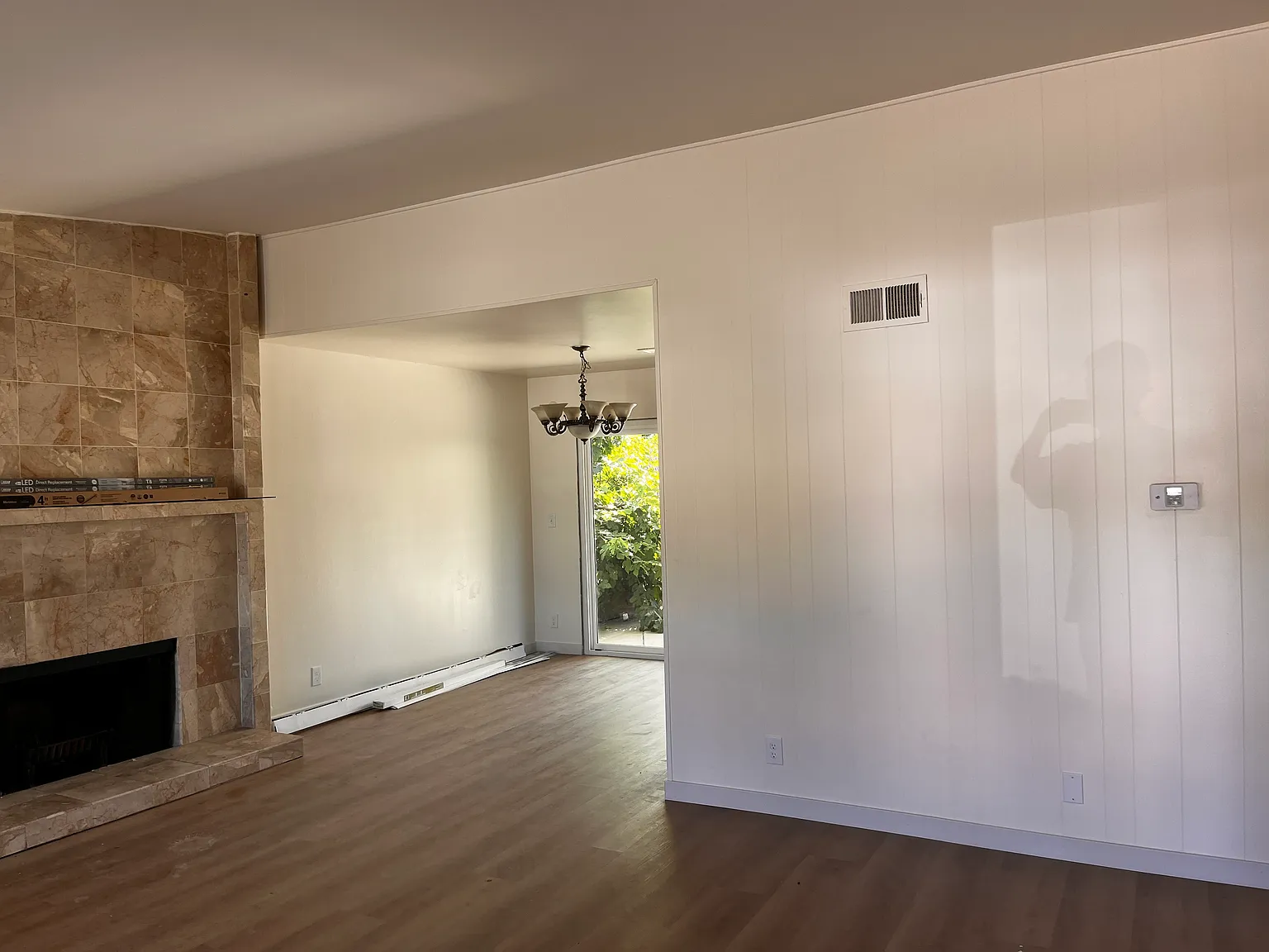3 bed, 1208 sqft, $3,300 — Photo 3