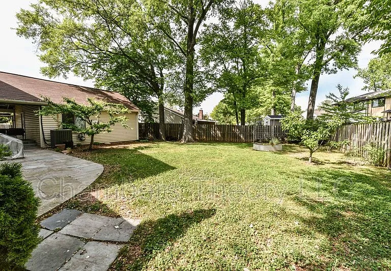 49 Thrush Rd — Photo 40