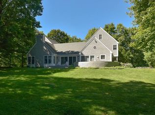 2 Hemlock Hls, Chappaqua, NY 10514