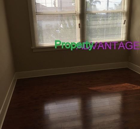 4th image of 1702 Lincoln Ave