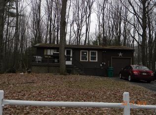 8764 Little John Dr, Kunkletown, PA 18058