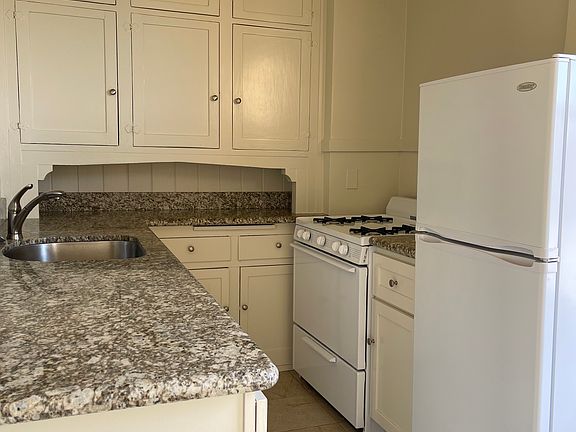 3rd image of 1808 Pacific Ave #512