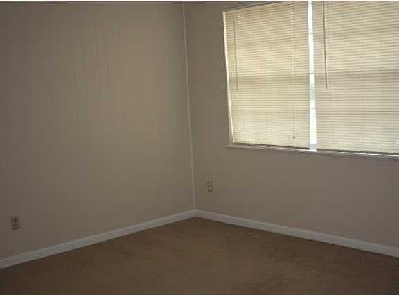 2nd image of 4222 E Johnson Ave