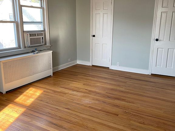 4th image of 39 Aqueduct Ave Floor 2