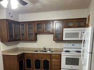 404 N Leavitt Rd #A-6, Amherst, OH 44001