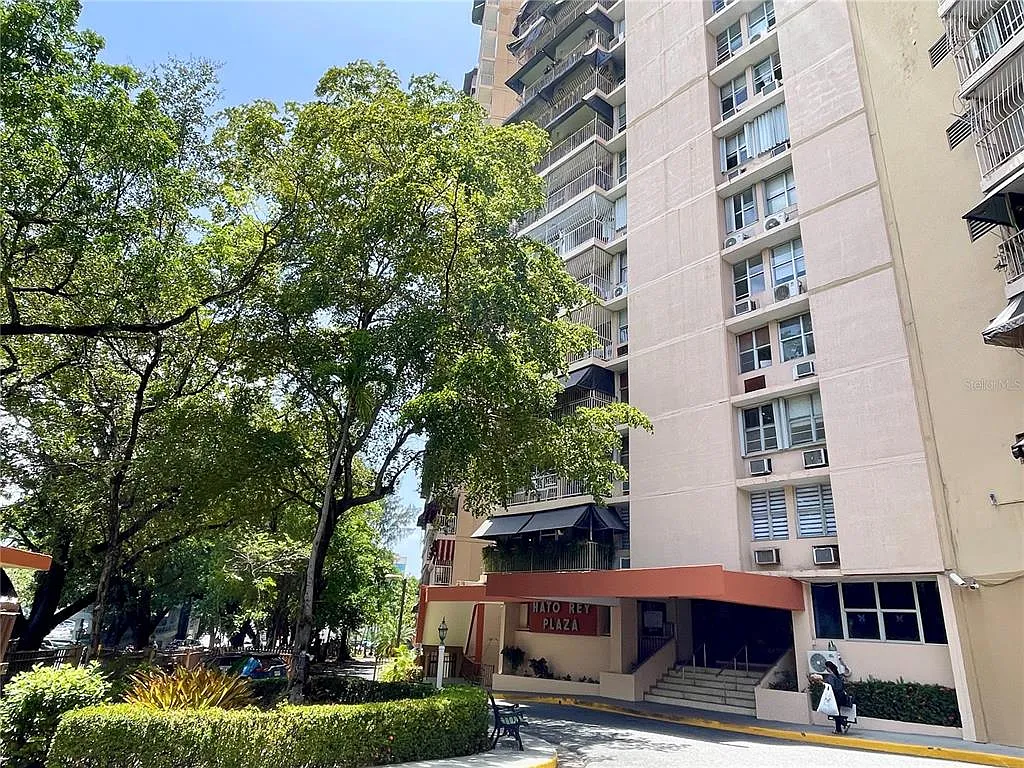 1 bed, 1.0 bath, 700 sqft, $1,700 — Photo 1