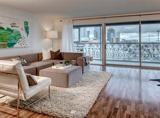 1740 Melrose Ave Unit 802, Seattle, WA 98122