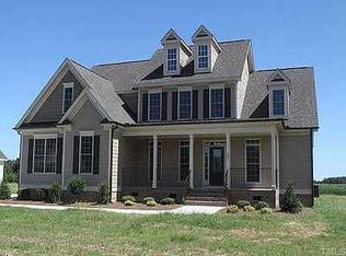 701 Near Post Dr, Fuquay Varina, NC 27526