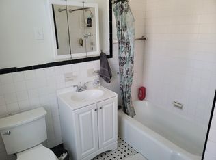 4400 Chestnut St #2, Philadelphia, PA 19104