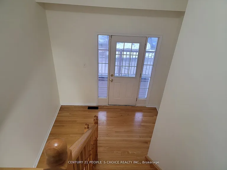 783 Millworks Cres — Photo 15