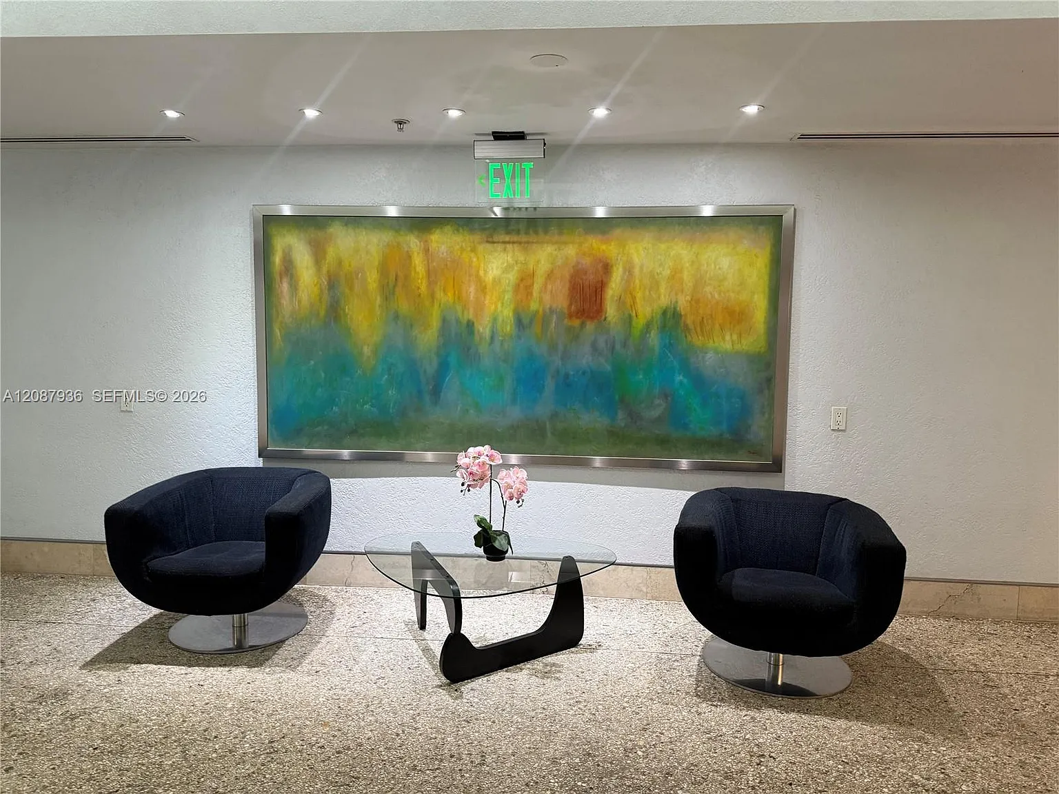 The Cosmopolitan Residenc — Photo 4