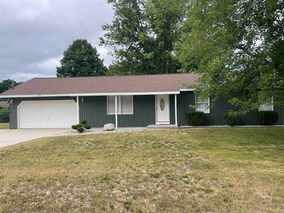 717 Cottage St, Clare, MI, 48617