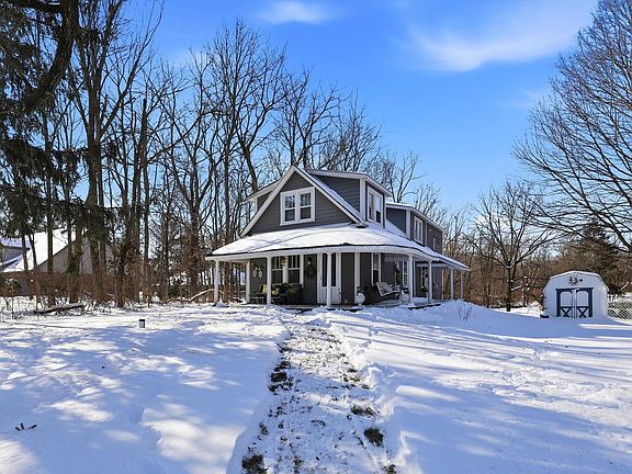 2nd image of 1120 S Jacobi Rd