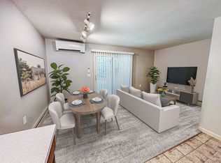 6 Woodburn Rd #2, Litchfield, NH 03052