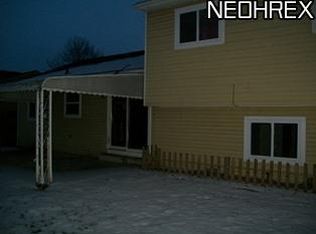 146 Dorset Ct, Elyria, OH 44035