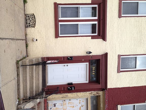 1644 Market APT Entrance_03172016