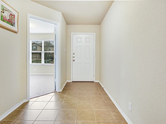 3rd image of 152 Jolie Cir