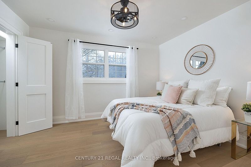 Burlington House for rent - 4 Bedrooms — photo 23