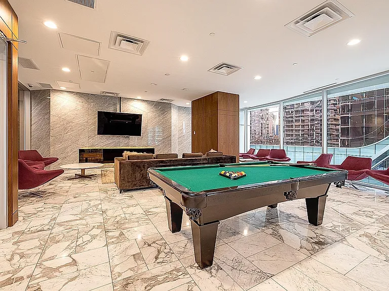 68 Smithe St #1701 — Photo 9