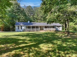 46 White Oak Dr, Talking Rock, GA 30175